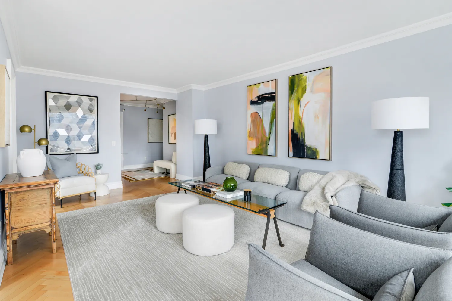 $2,290,000 | 2 Columbus Avenue, Unit 17C | Upper West Side