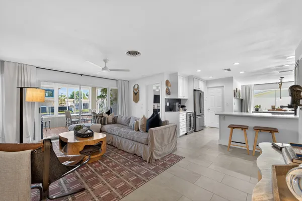 $1,475,000 | 4091 13th Way Northeast, St. Petersburg, FL 33703
