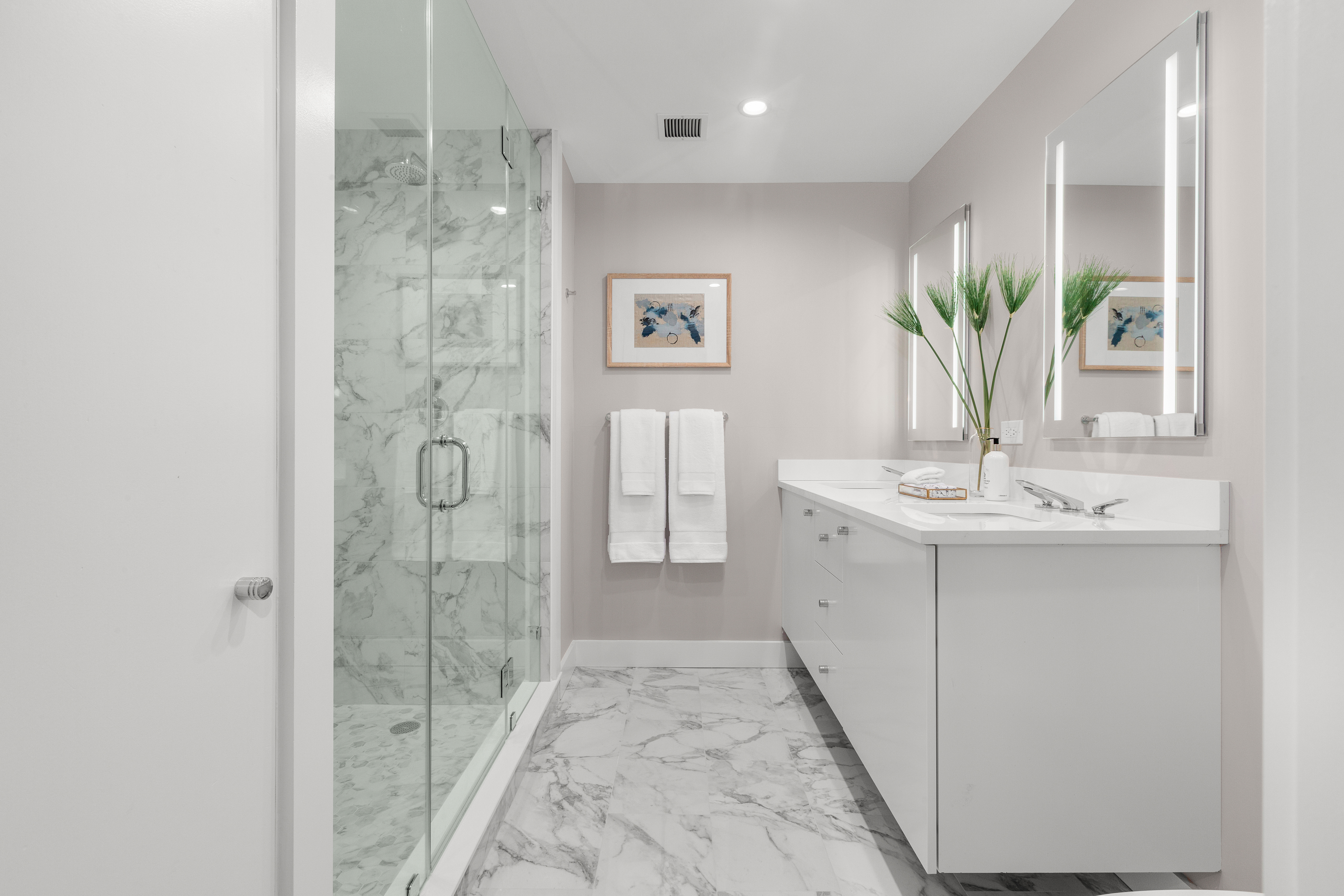 425 East 58th Street, Unit 16F Manhattan, NY 10022 - Photo 9 of 16