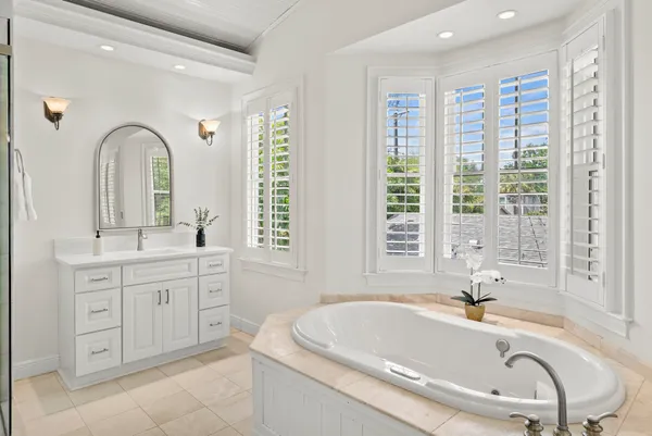 $2,300,000 | 1403 West Watrous Avenue, Tampa, FL 33606