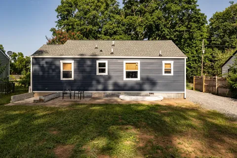 $400,000 | 1104 Matthews Place, Unit B, Nashville, TN 37206