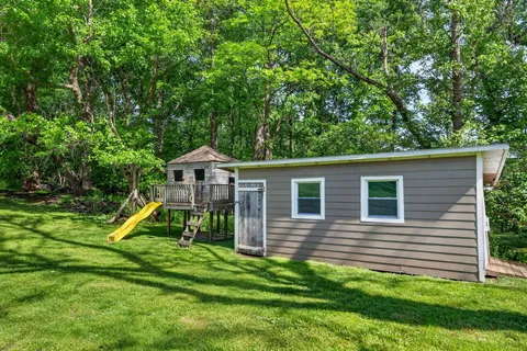 $1,795,000 | 9701 Overlea Drive, Rockville, MD 20850