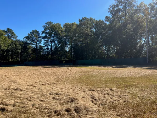 $1,600 | 270 Gratitude Drive, Covington, LA 70433