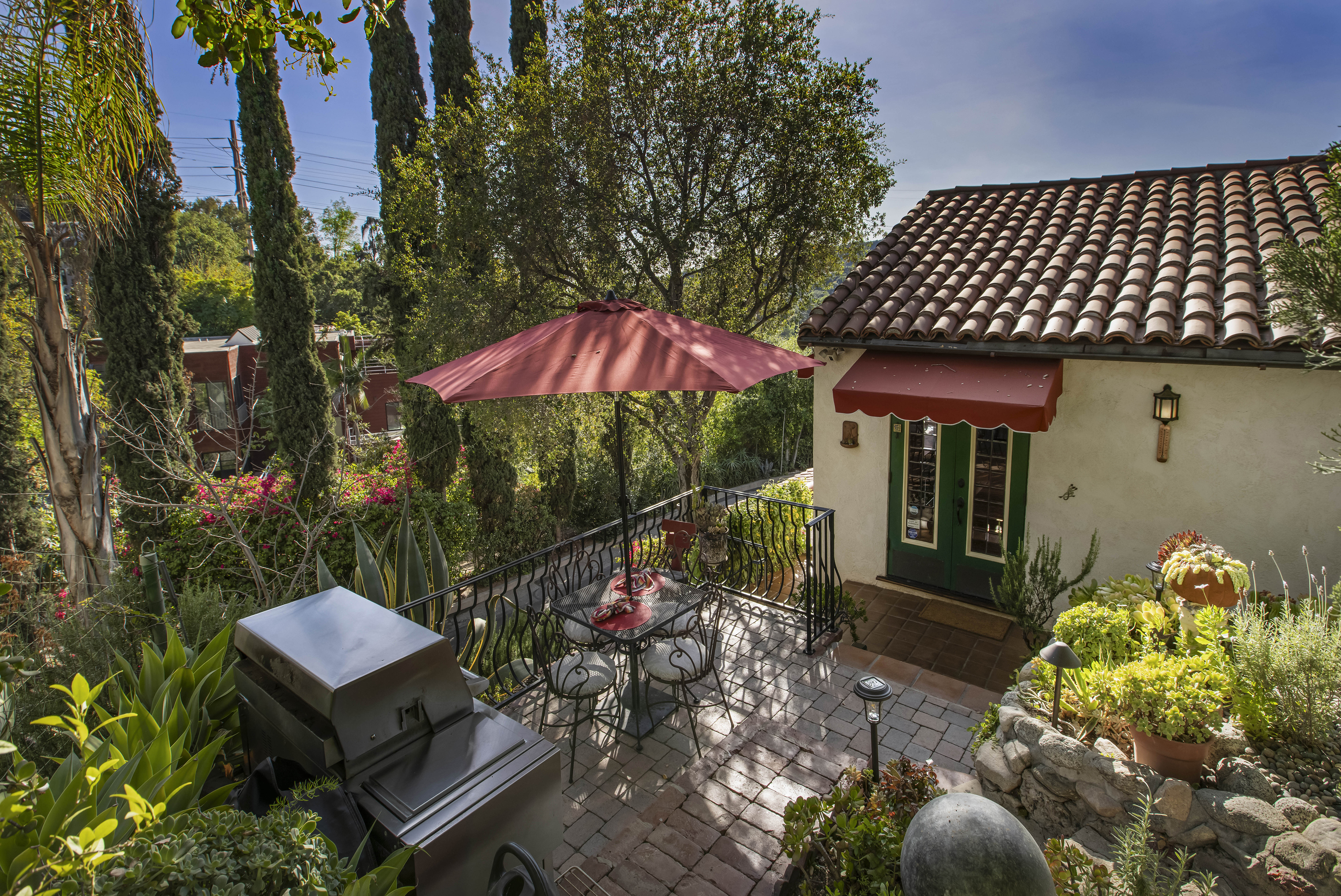 3290 Buckingham Road Glendale, CA 91206 - Photo 48 of 69