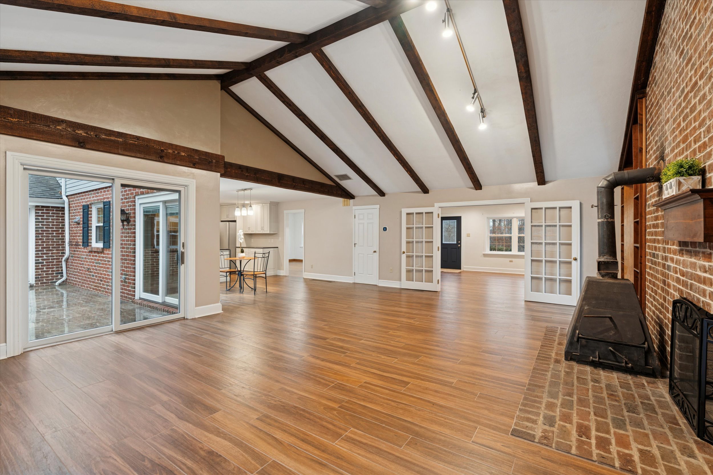 2435 St Peters Road Pottstown, PA 19465 - Photo 10 of 37