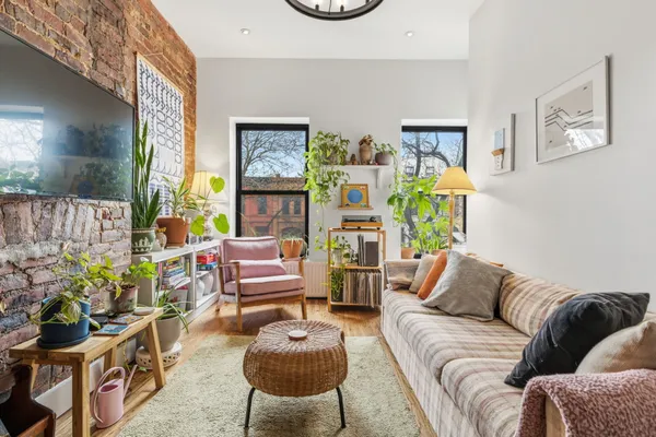 $3,785 | 356 Halsey Street, Unit 2 | Bedford-Stuyvesant