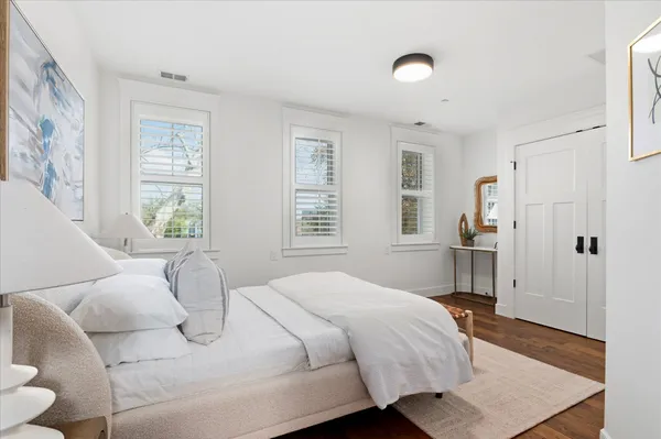 $3,125,000 | 761 10th Street Southeast, Washington, DC 20003