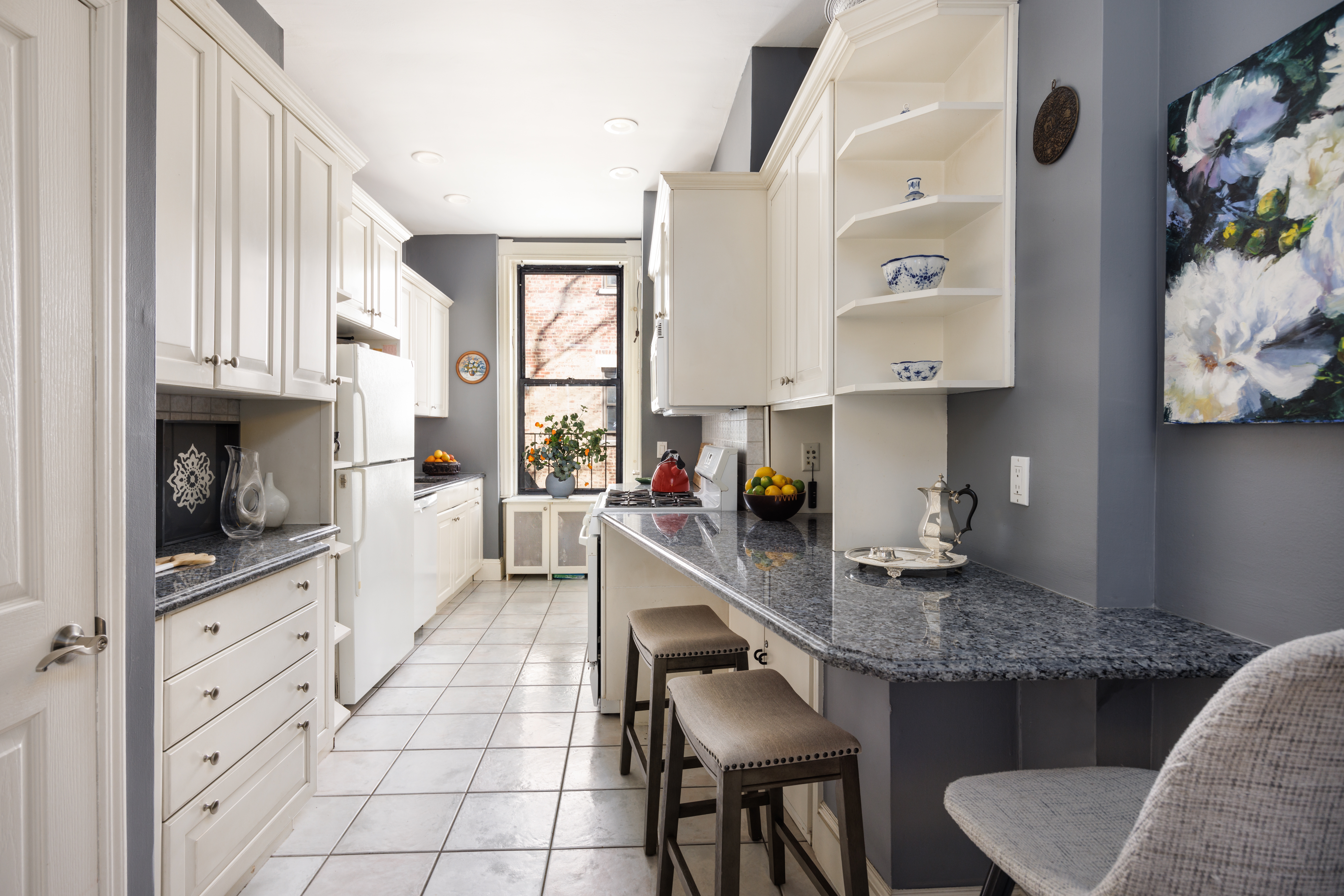 39 Remsen Street, Unit C2 Brooklyn, NY 11201 - Photo 5 of 9