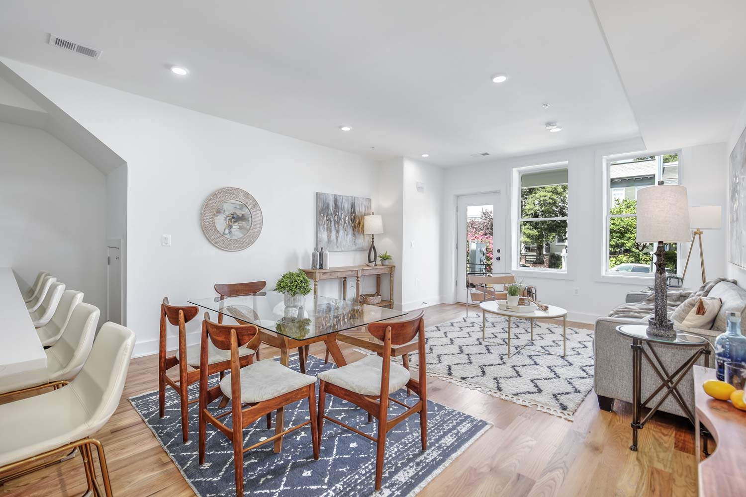 428 Manor Place Northwest, Unit 1 Washington, DC 20010 - Photo 10 of 27 a dining room with furniture and wooden floor