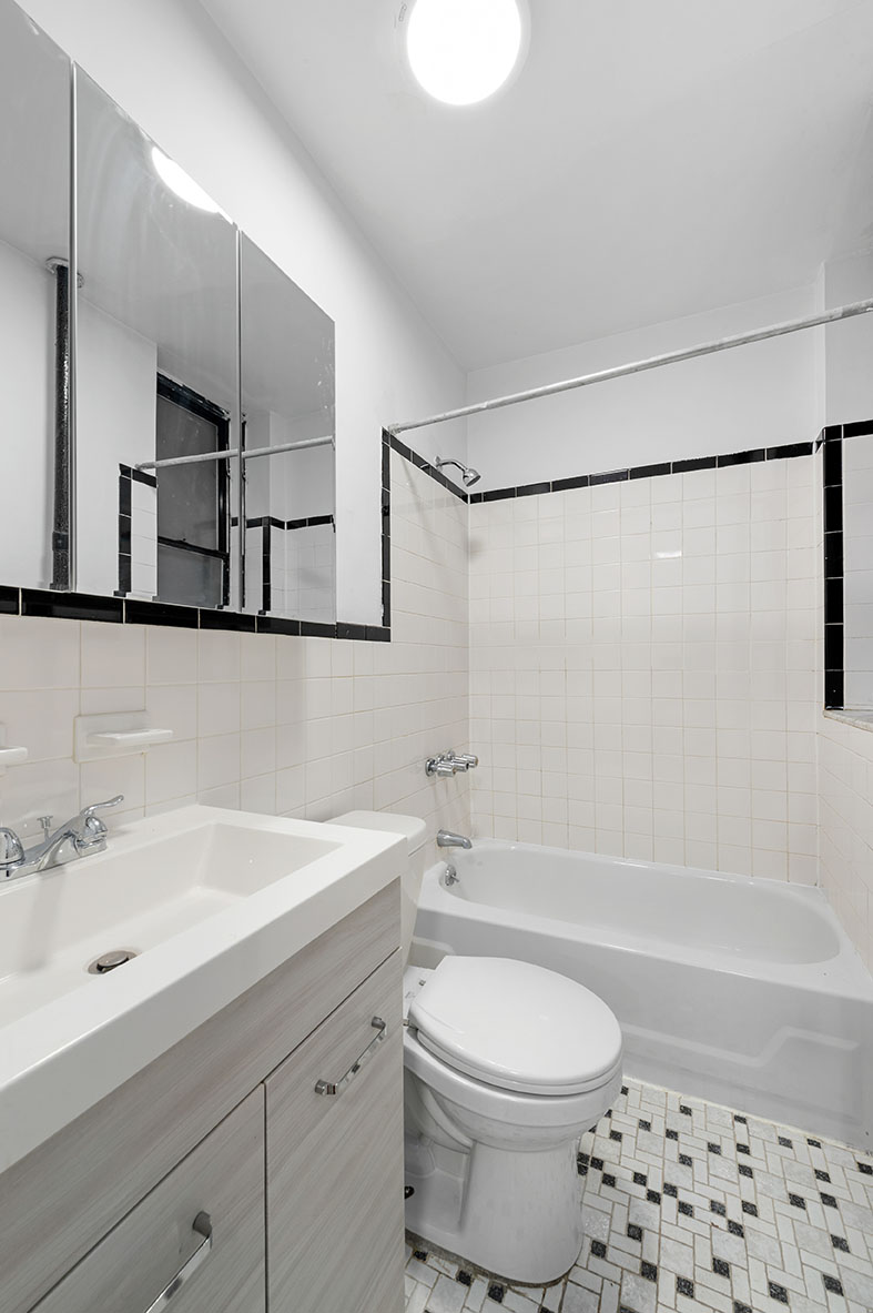 144 West 109th Street, Unit 3R Manhattan, NY 10025 - Photo 4 of 4