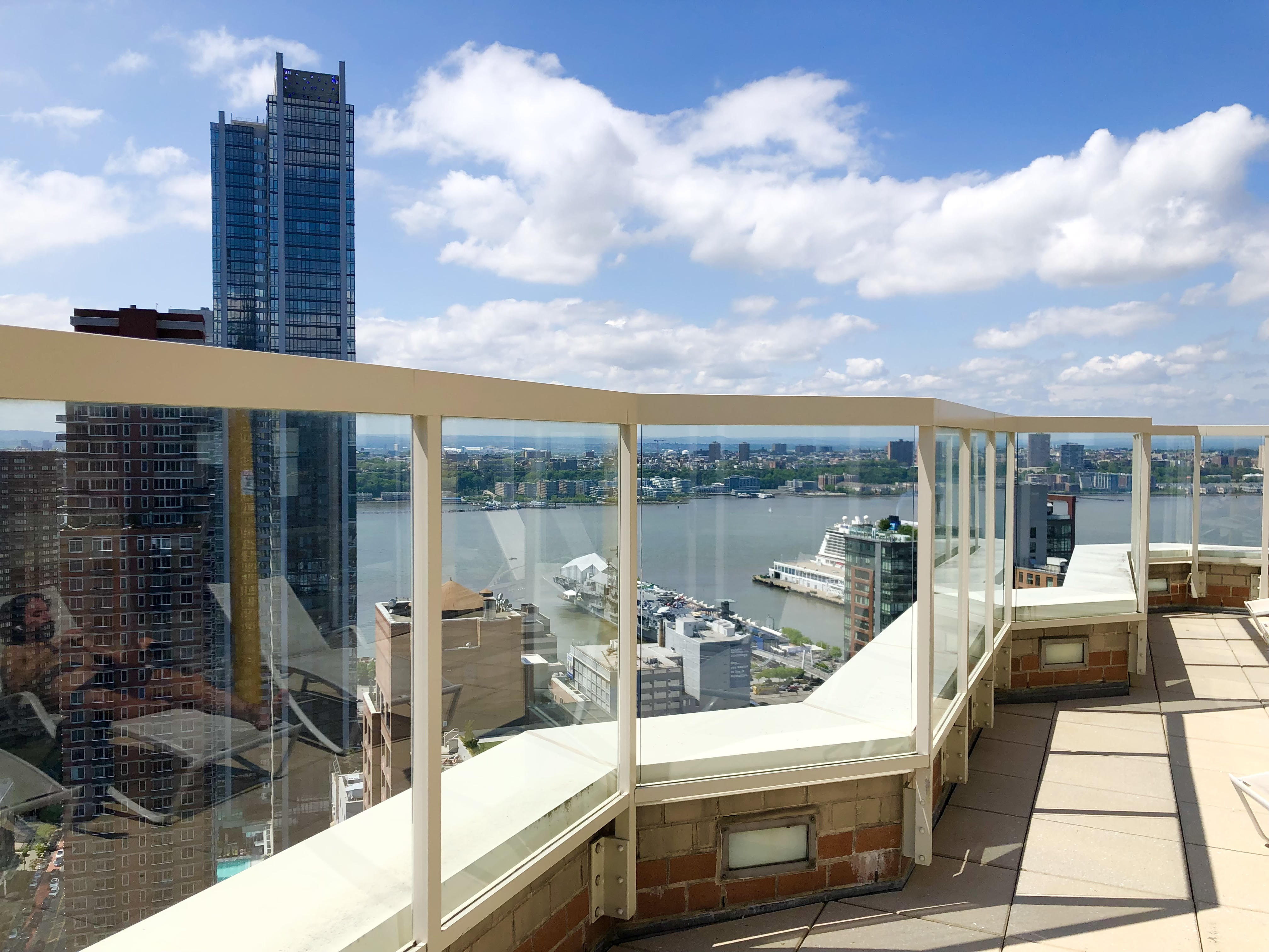 500 West 43rd Street, Unit 17D Manhattan, NY 10036 - Photo 9 of 15