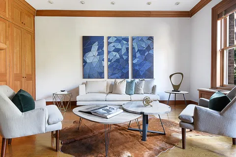 $999,000 | 8 Pierrepont Street, Unit 3 | Brooklyn Heights