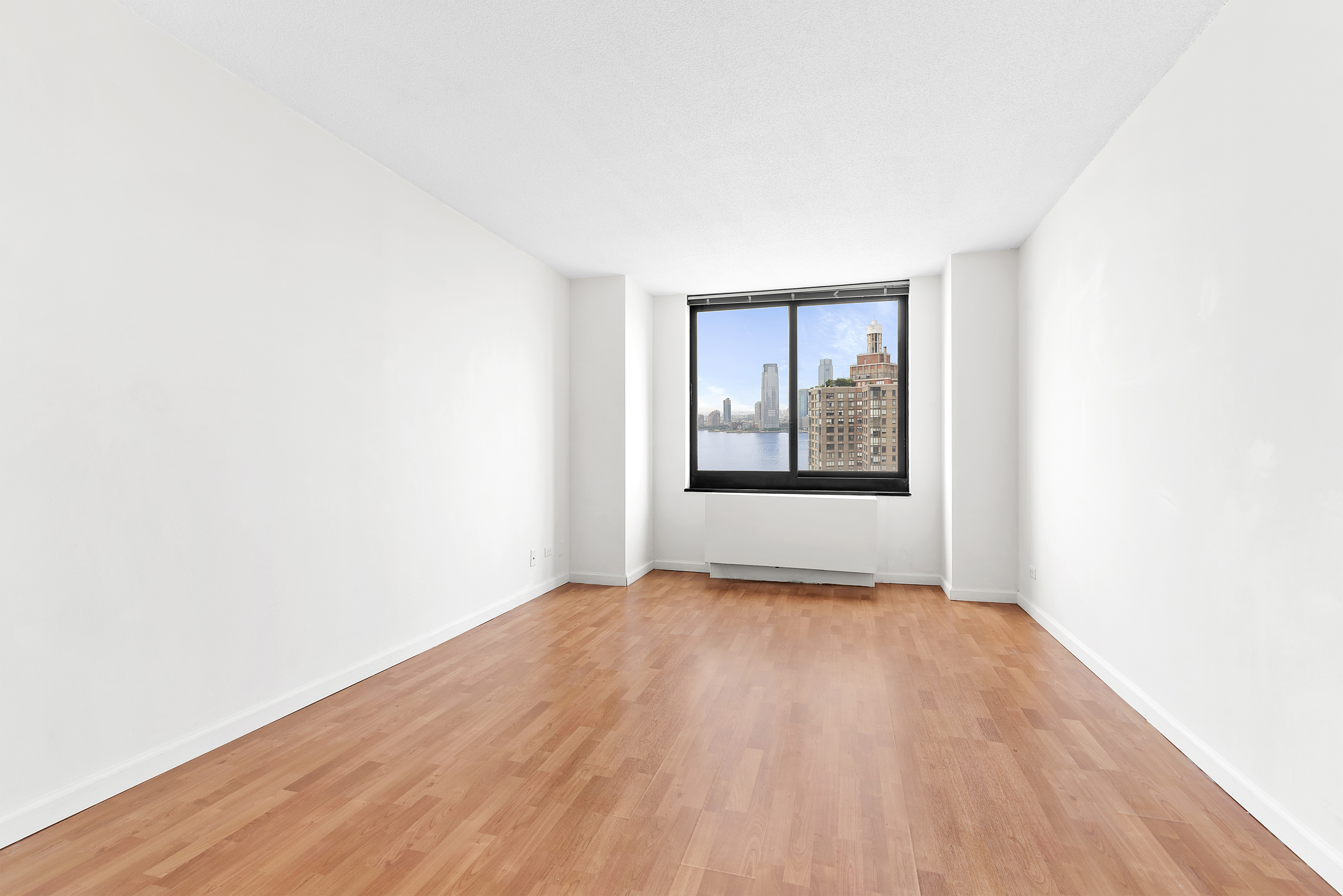 200 Rector Place, Unit 25D Manhattan, NY 10280 - Photo 9 of 15