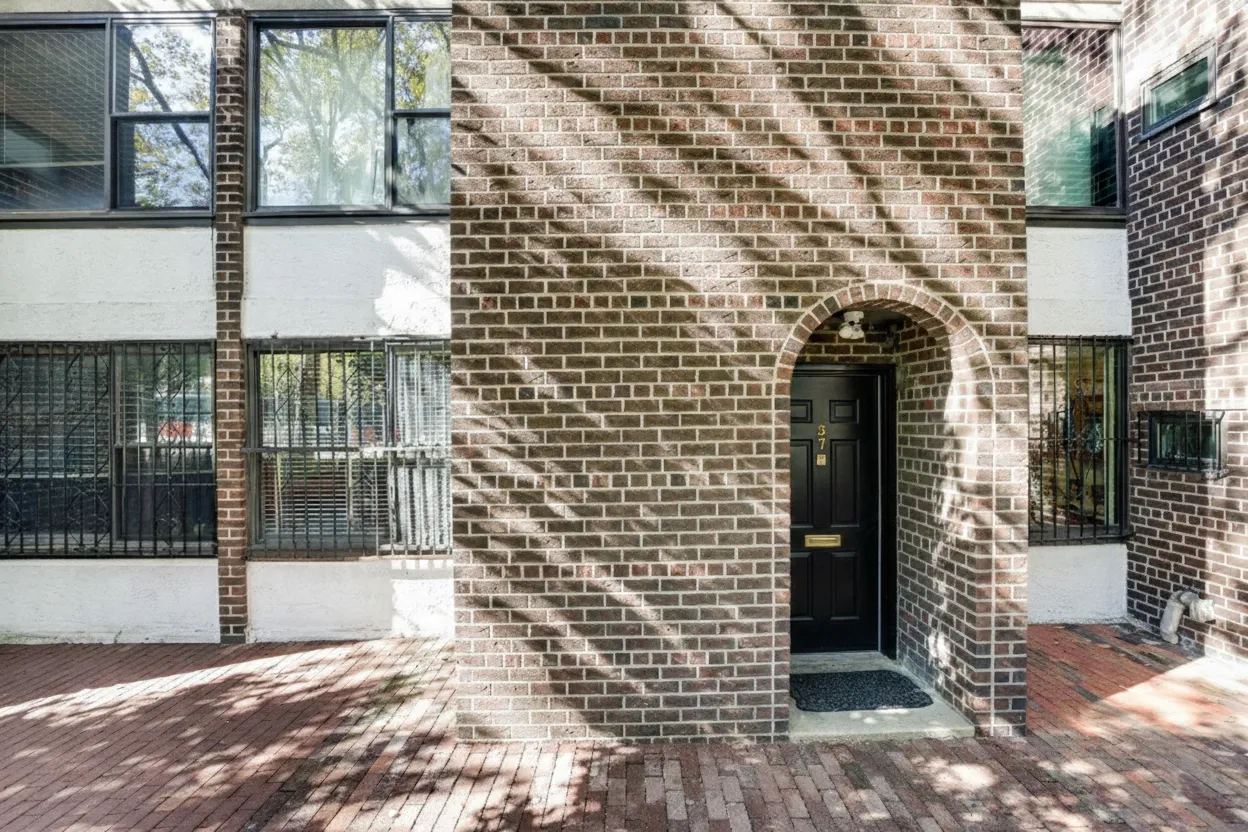 $3,350,000 | 37 Henry Street | Brooklyn Heights