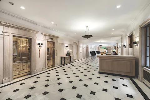 $3,250,000 | 141 East 88th Street, Unit 10E | Upper East Side