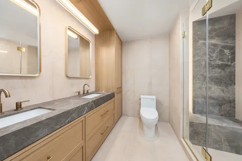 $1,395,000 | 149 Green Street, Unit 101 | Greenpoint