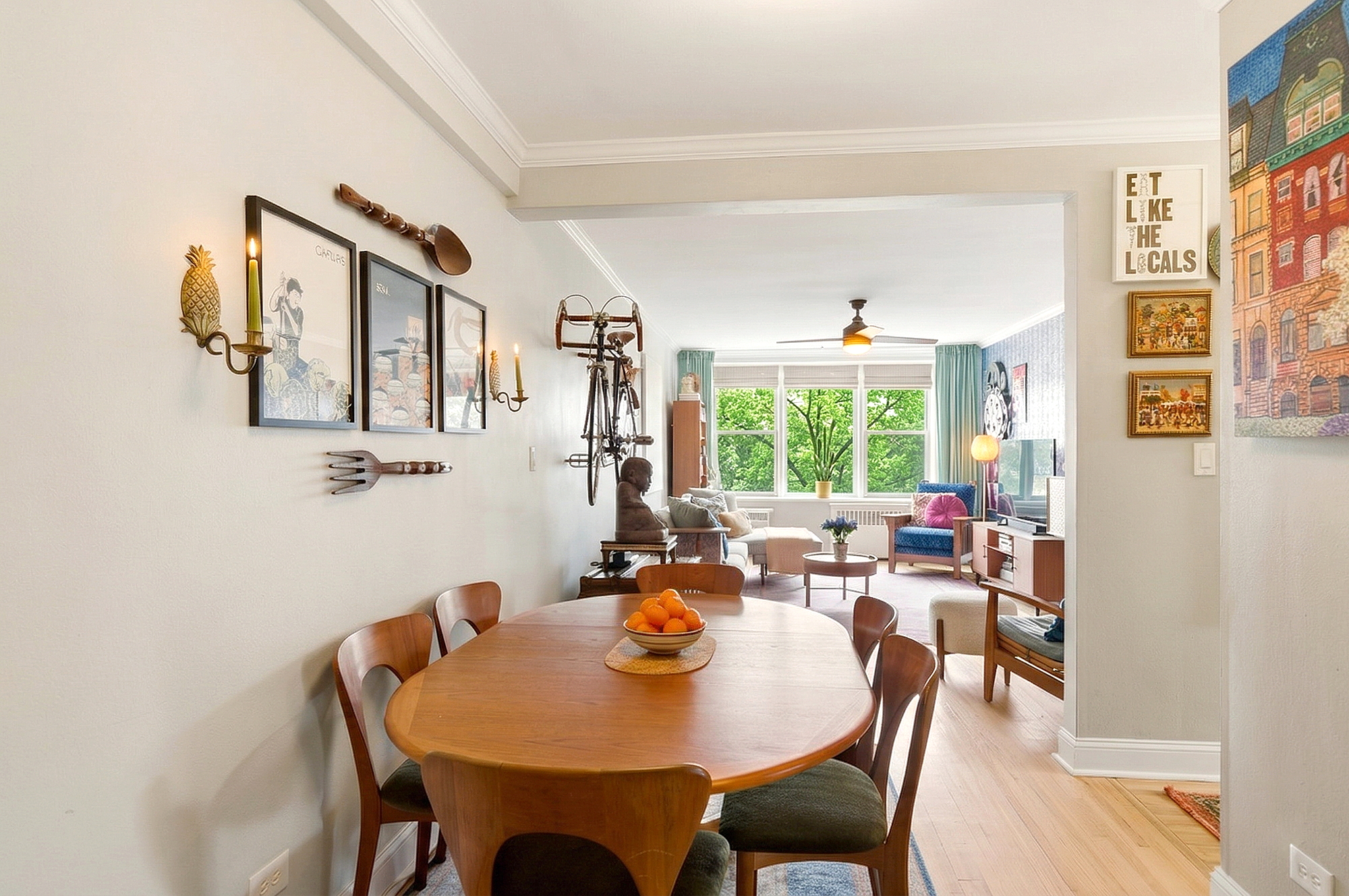 601 Kappock Street, Unit 6F Bronx, NY 10463 - Photo 9 of 31 a view of a dining room with furniture window and outside view