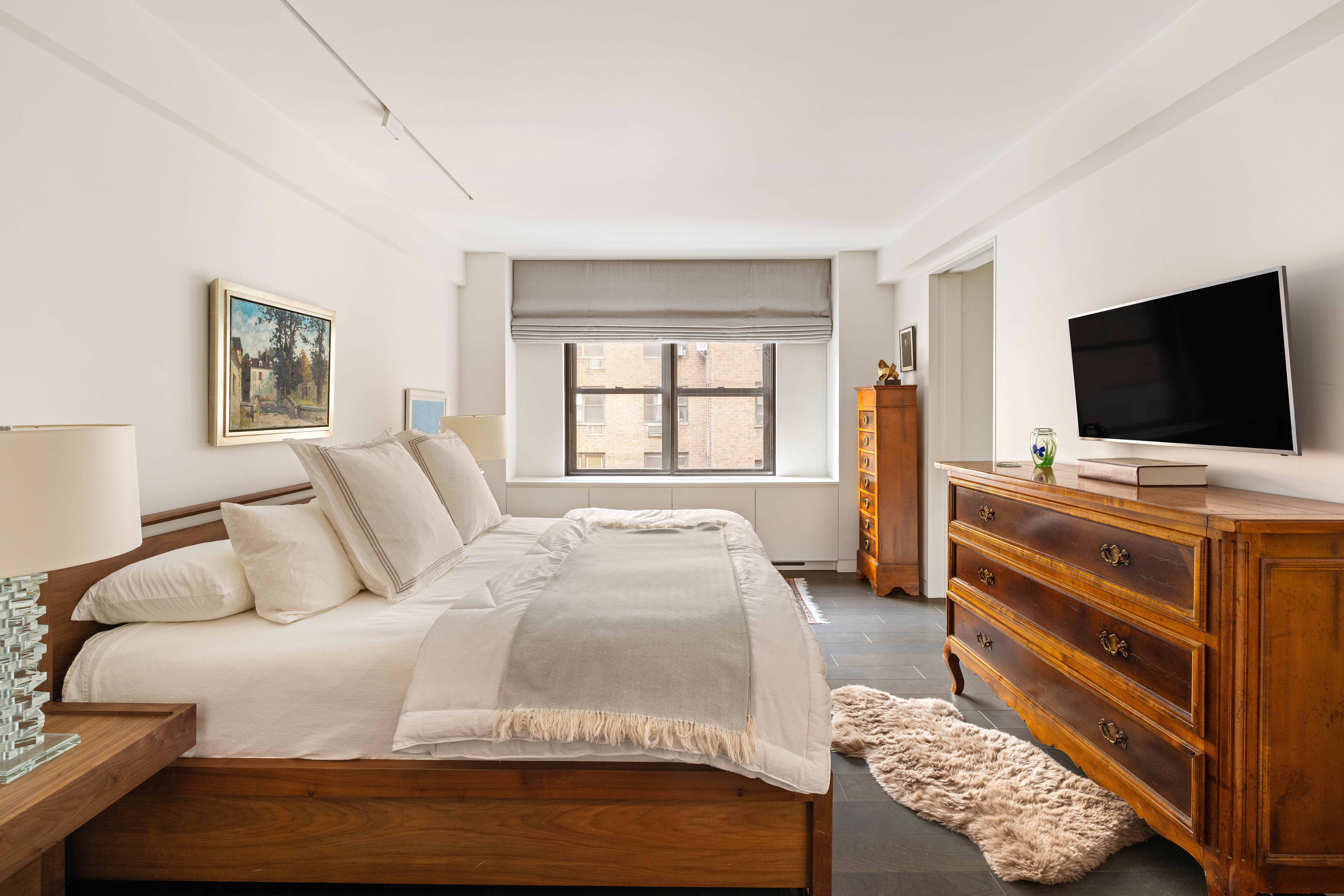 2 Tudor City Place, Unit 8DS Manhattan, NY 10017 - Photo 8 of 14 Gallery Image 8