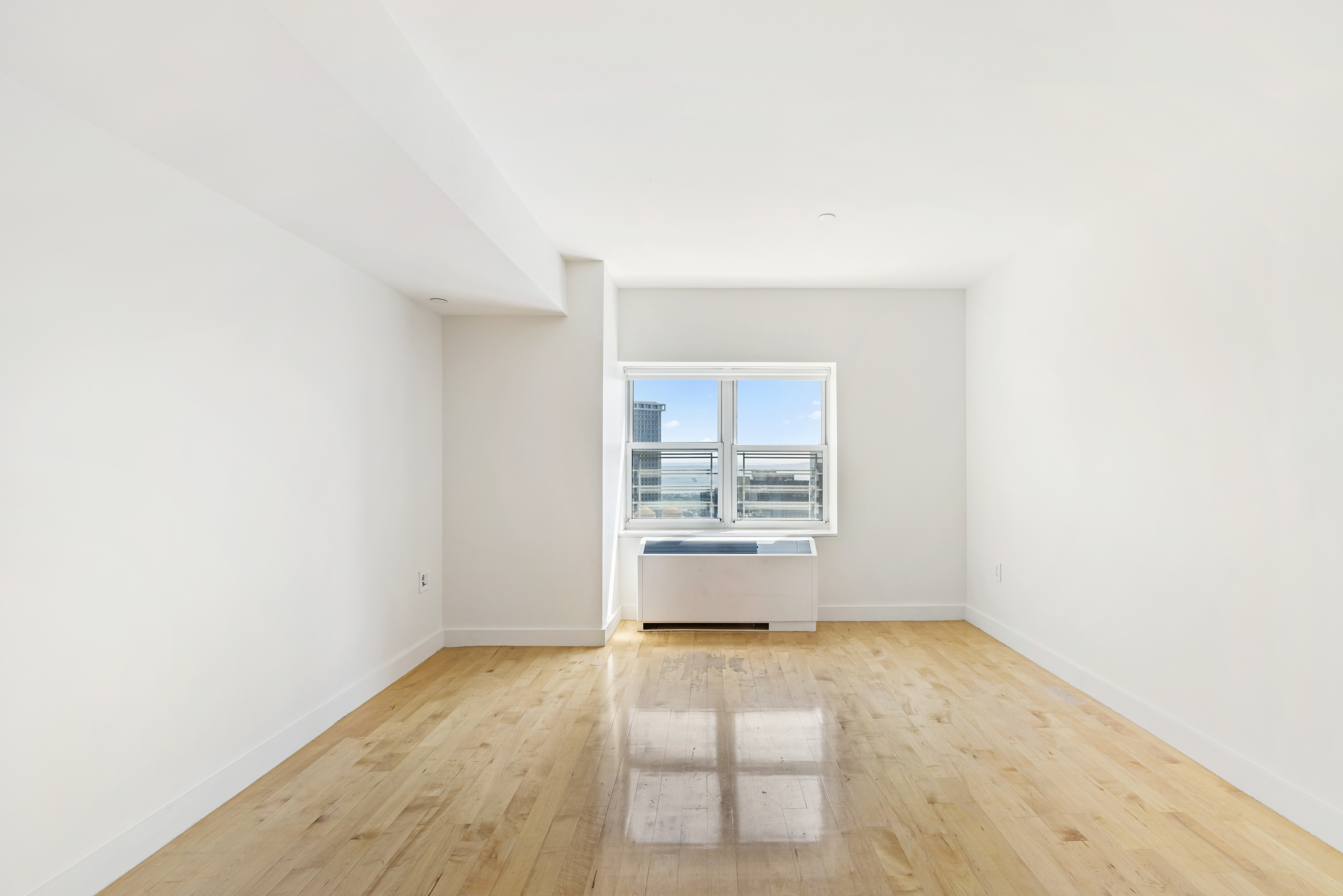 15 Broad Street, Unit 3930 Manhattan, NY 10005 - Photo 10 of 12