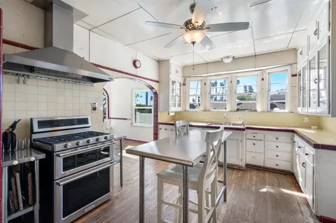 $875,000 | 1331 South Beacon Street, San Pedro, CA 90731