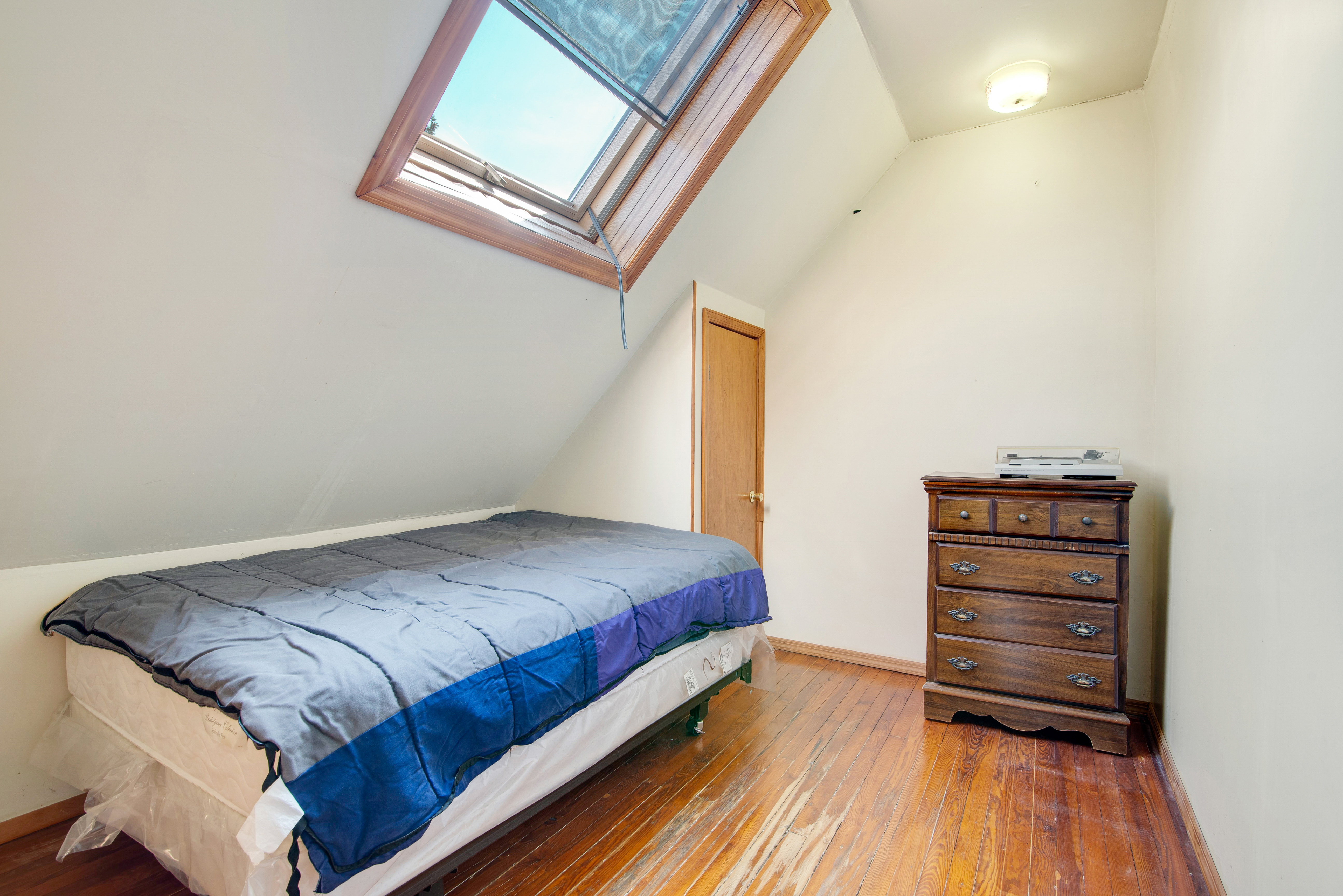 4499 Hylan Boulevard Staten Island, NY 10312 - Photo 21 of 26