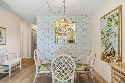 $170,000 | 379 North Grove Isle Circle, Unit 379, Vero Beach, FL 32962