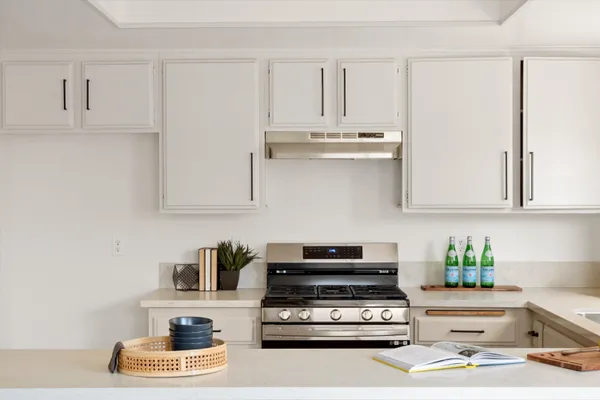 $525,000 | 850 West 157th Street, Unit 6, Gardena, CA 90247