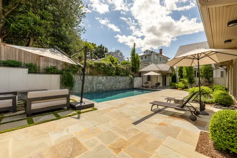 $4,100,000 | 5537 Hawthorne Place Northwest, Washington, DC 20016