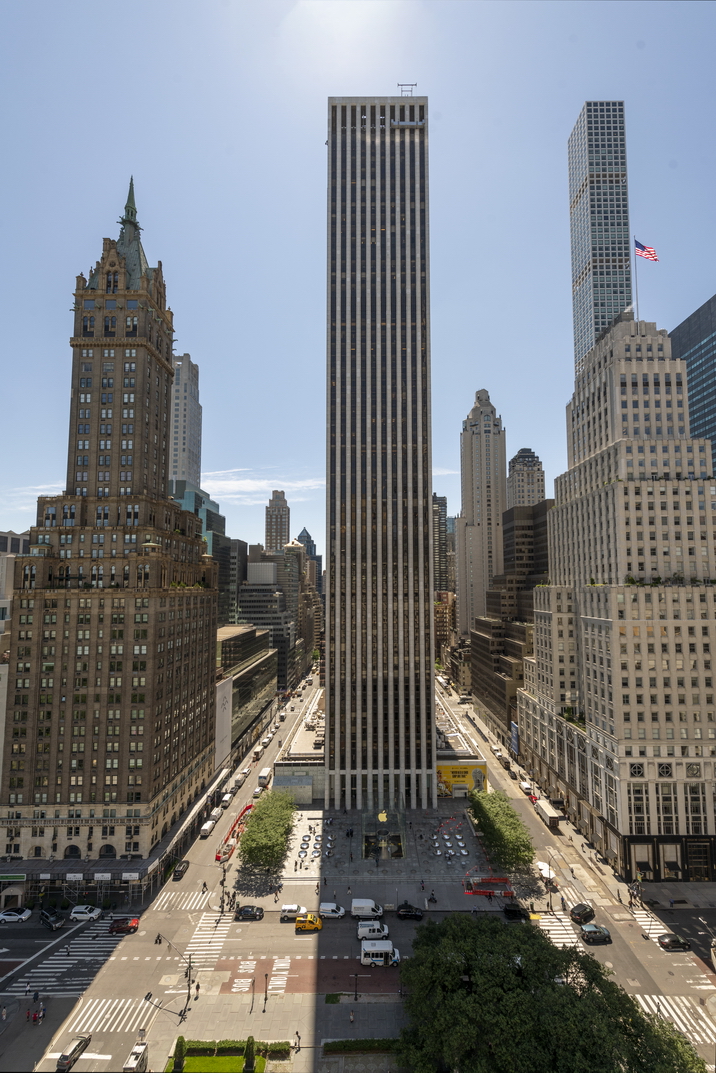 1 Central Park South, Unit 1511 Manhattan, NY 10019 - Photo 12 of 25