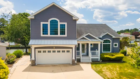 $1,295,000 | 17 Clipper Court, Berlin, MD 21811