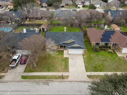 $279,000 | 825 Bristol Avenue, Saginaw, TX 76179