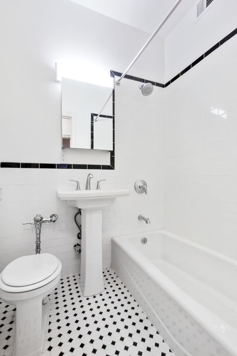 228 East 75th Street, Unit 1A Manhattan, NY 10021 - Photo 4 of 4