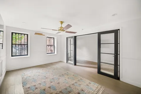 $6,000,000 | 265 6th Avenue | Park Slope