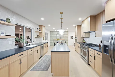 $1,795,000 | 125 Larkwood Circle, Danville, CA 94526