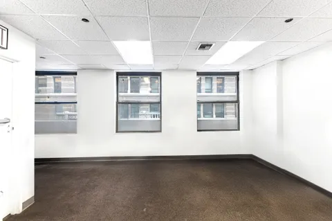 $2,100,000 | 47 East 19th Street, Unit 4 | Flatiron