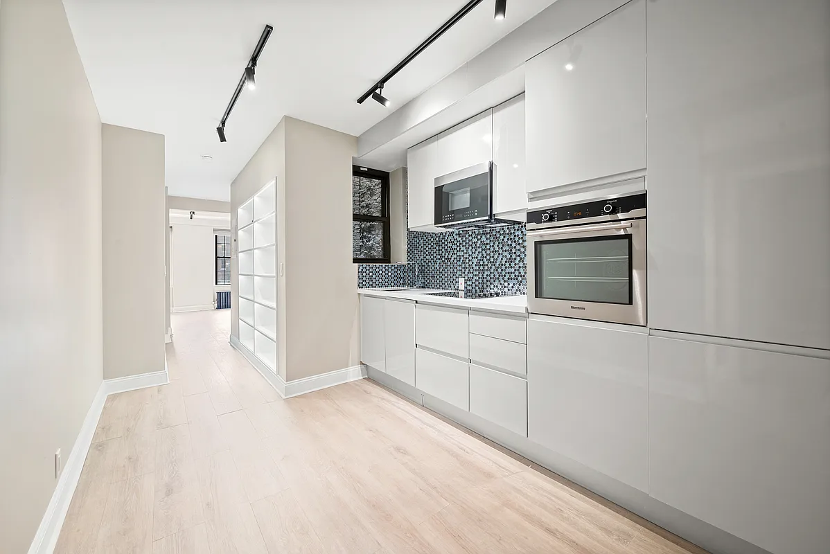 714 Greenwich Street, Unit 4 Manhattan, NY 10014 - Photo 5 of 14