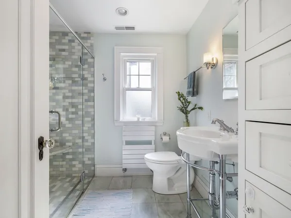 $1,995,000 | 70 Goden Street, Belmont, MA 02478