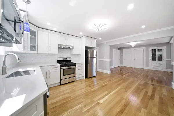 $1,200,000 | 29 Hanson Street, Unit 1, Somerville, MA 02143