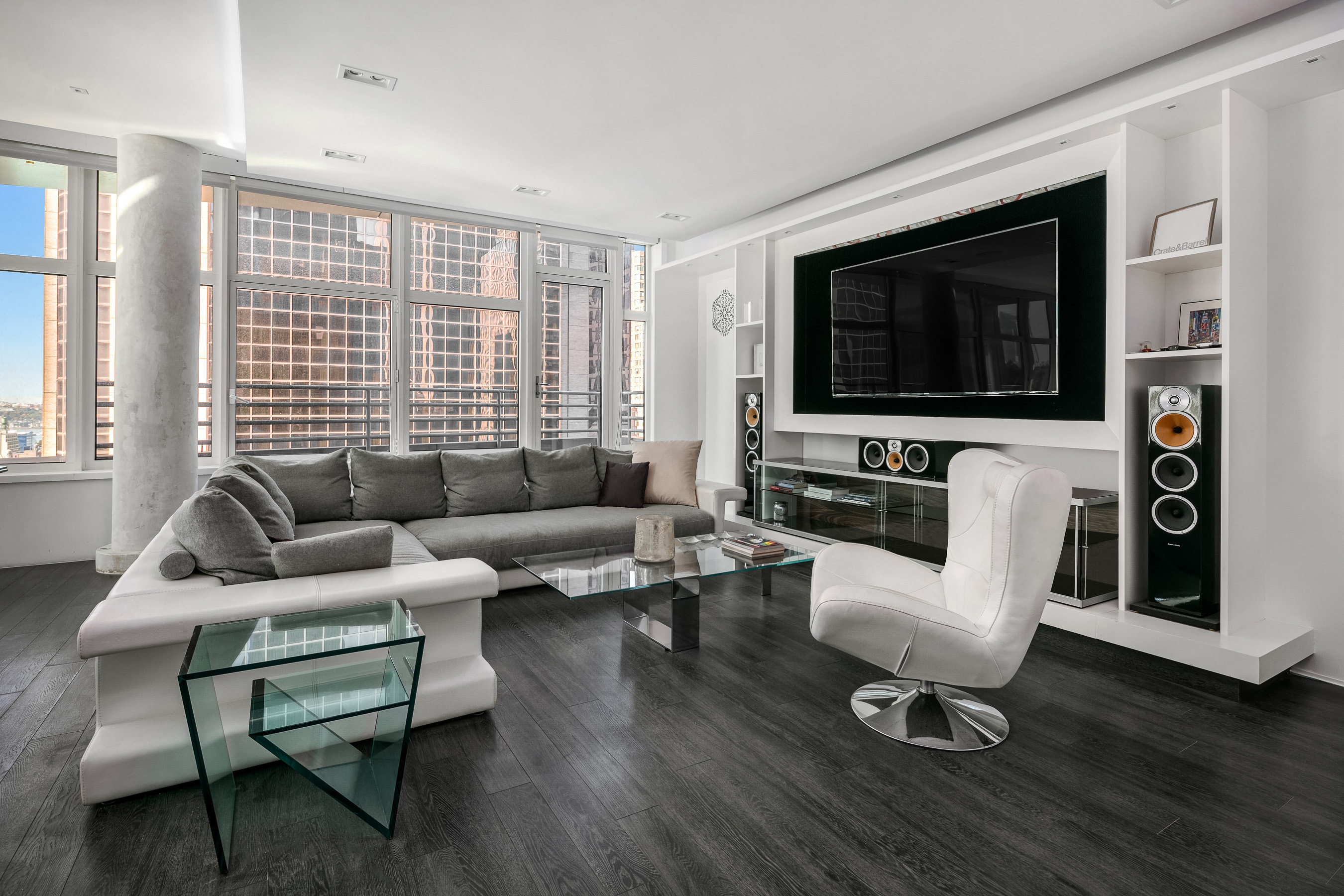 1600 Broadway, Unit PH1C, Manhattan, NY 10019 Compass