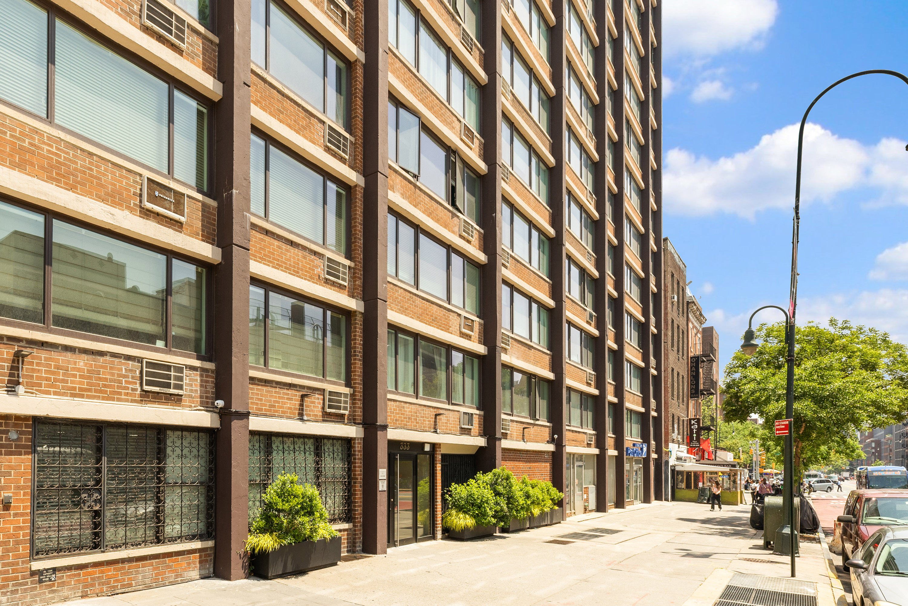 333 East 14th Street, Unit 11A Manhattan, NY 10003 - Photo 6 of 8