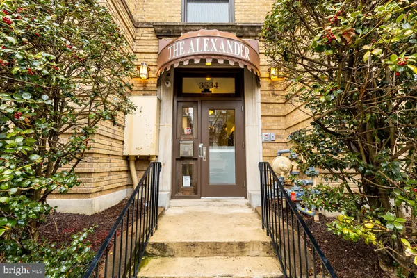 $284,900 | 3534 10th Street Northwest, Unit 200, Washington, DC 20010