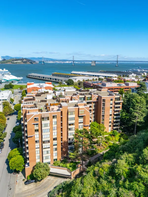 $1,898,000 | 101 Lombard Street, Unit 901W, San Francisco, CA 94111