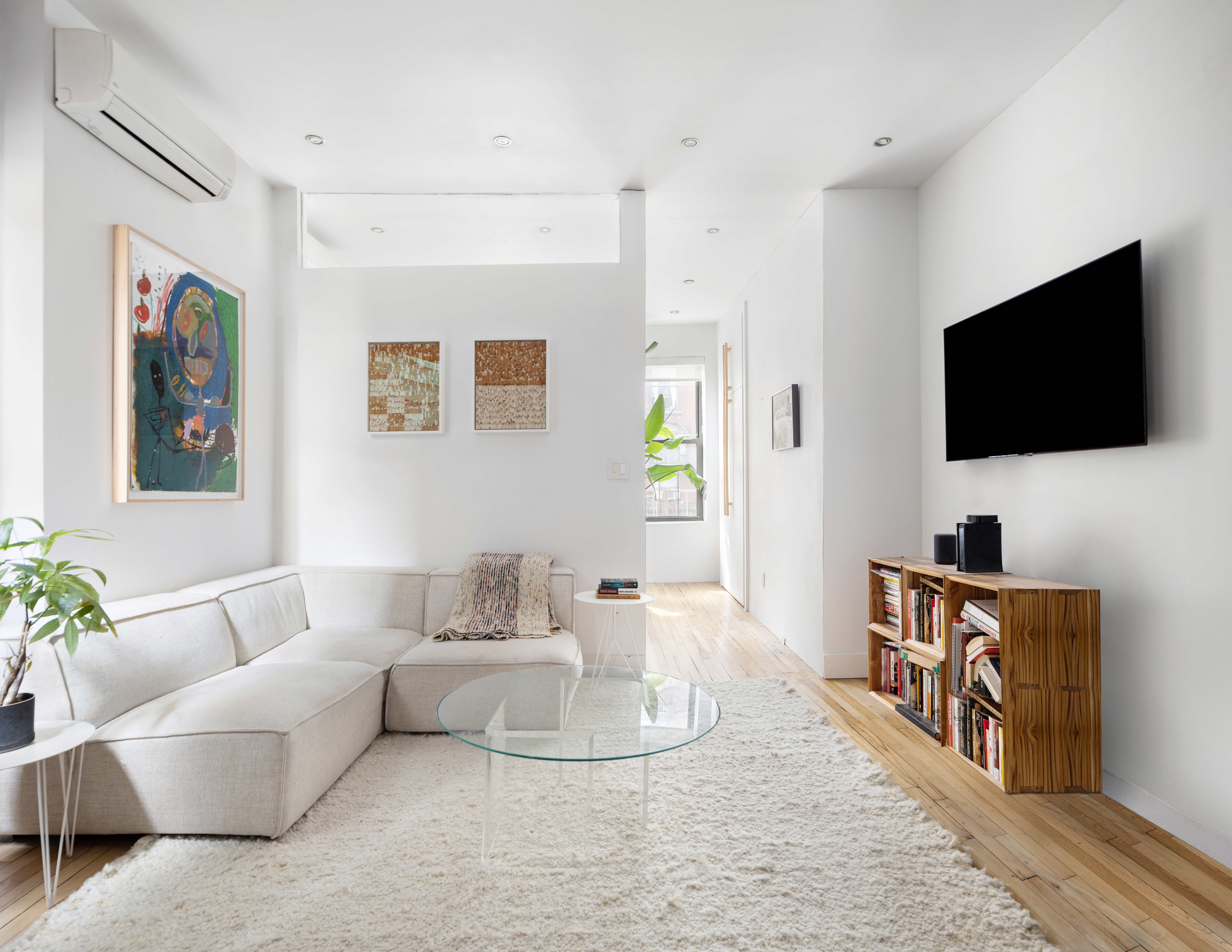 32 Jones Street, Unit 2A Manhattan, NY 10014 - Photo 2 of 7