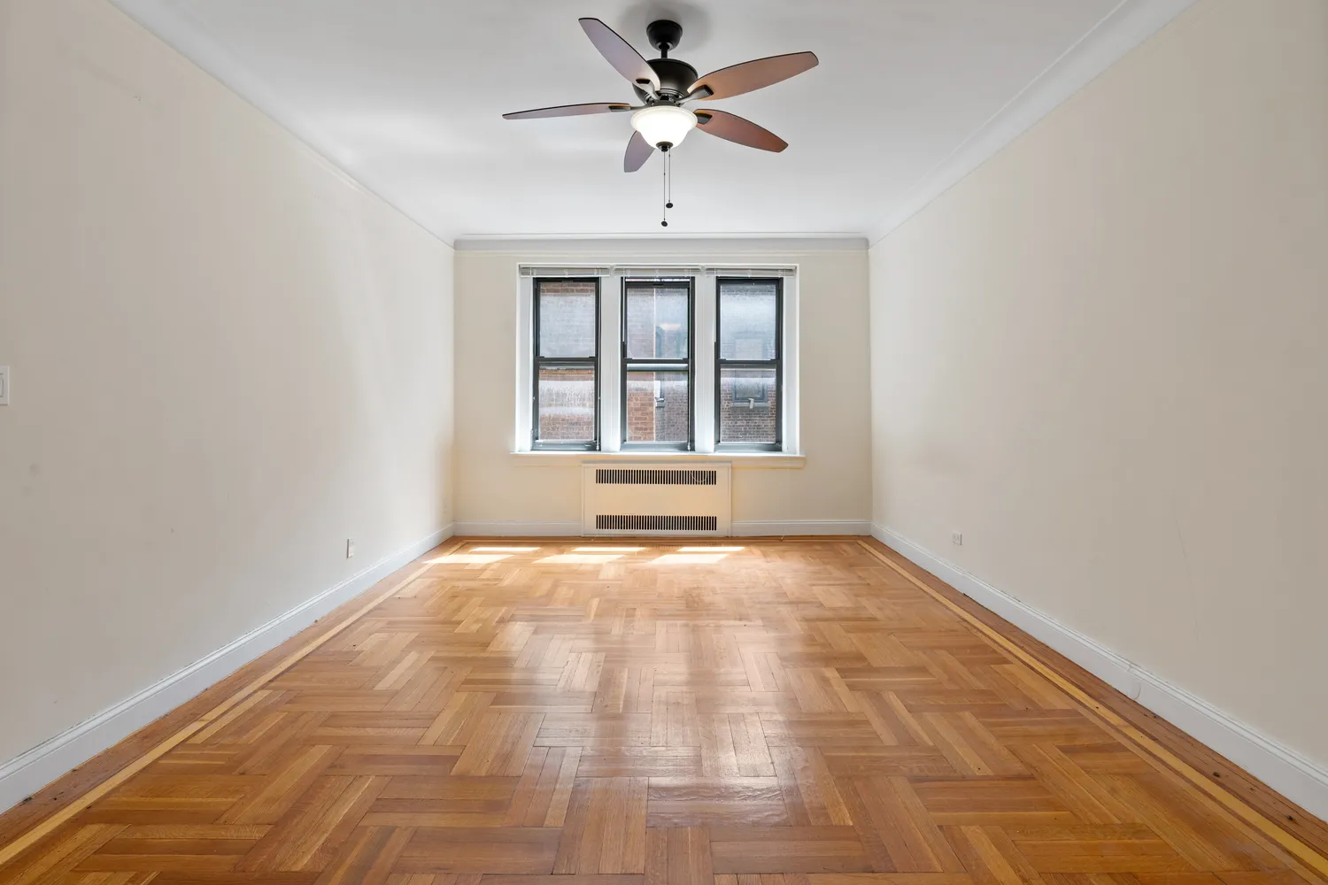 41-09 41st Street, Unit 5C Queens, NY 11104 - Photo 4 of 13