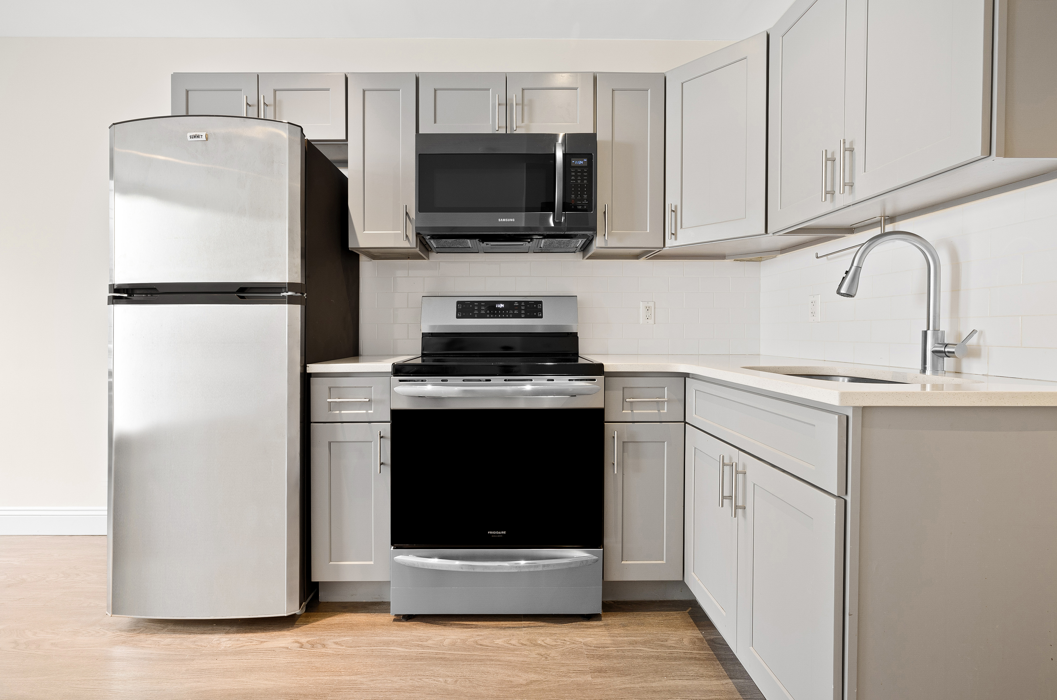 131 Eldridge Street, Unit 2B Manhattan, NY 10002 - Photo 7 of 9