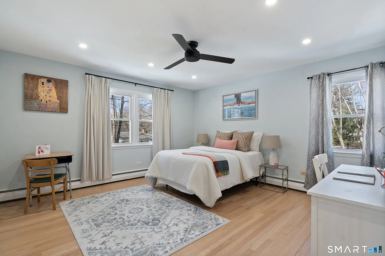 202 Fox Ridge Road Stamford, CT 06903 - Photo 15 of 40