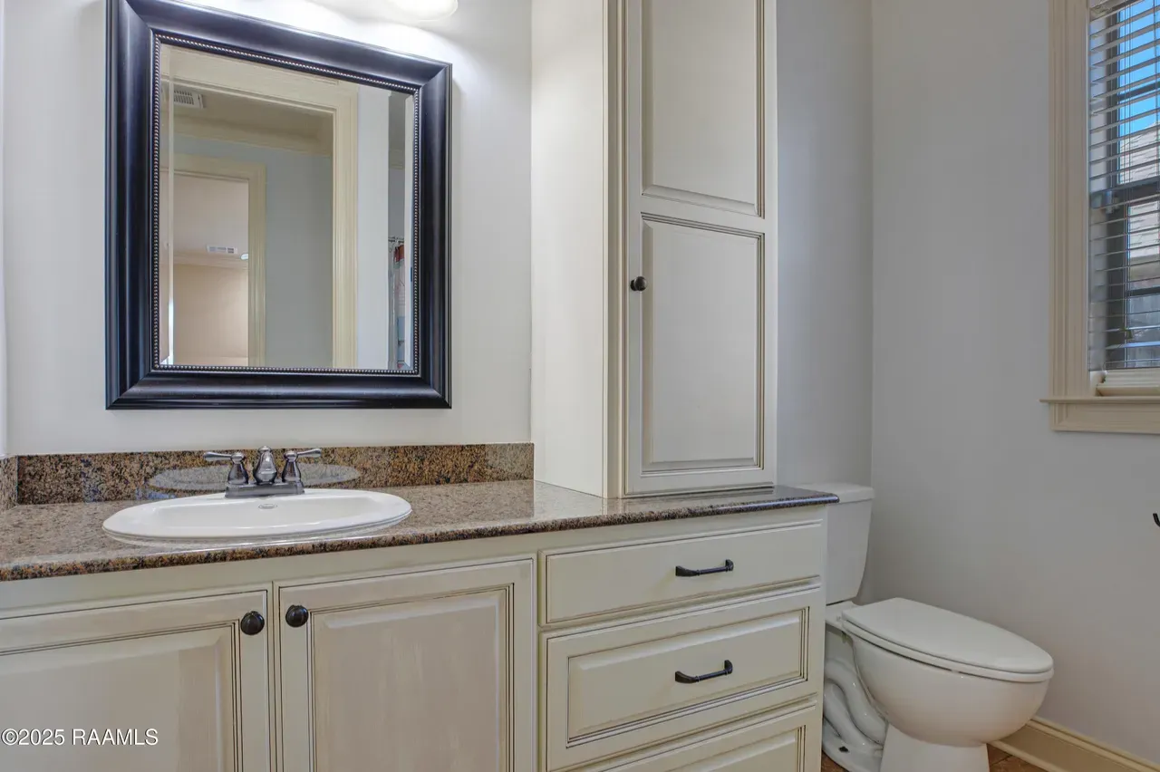 $279,000 | 3303 Chuggie Lane, New Iberia, LA 70563