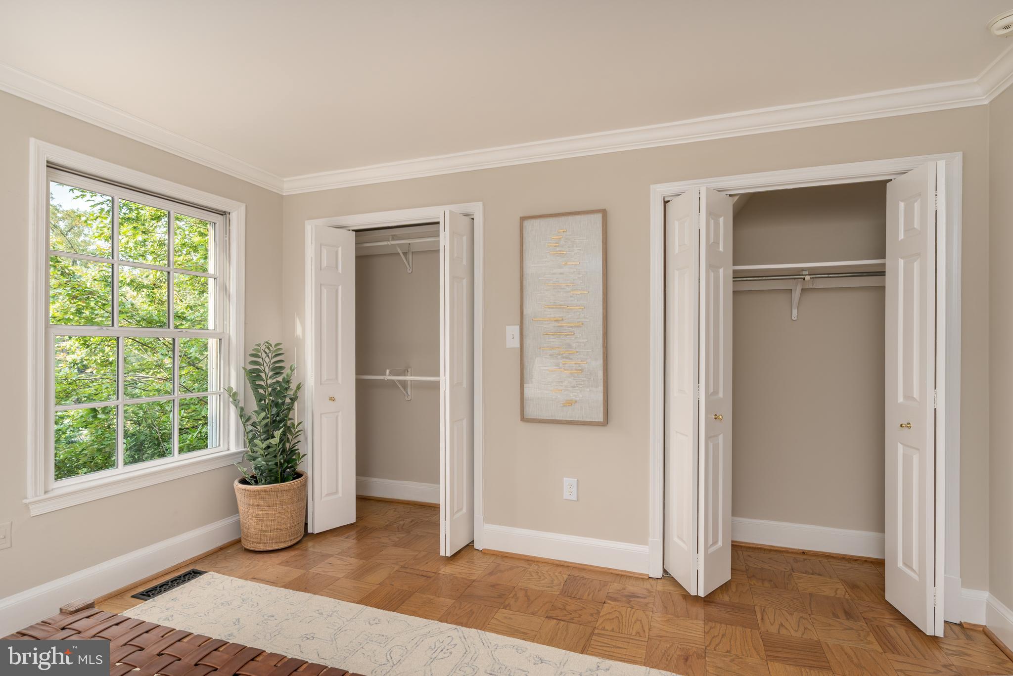 3299 Sutton Place Northwest, Unit C Washington, DC 20016 - Photo 24 of 41 a view of livingroom with front door