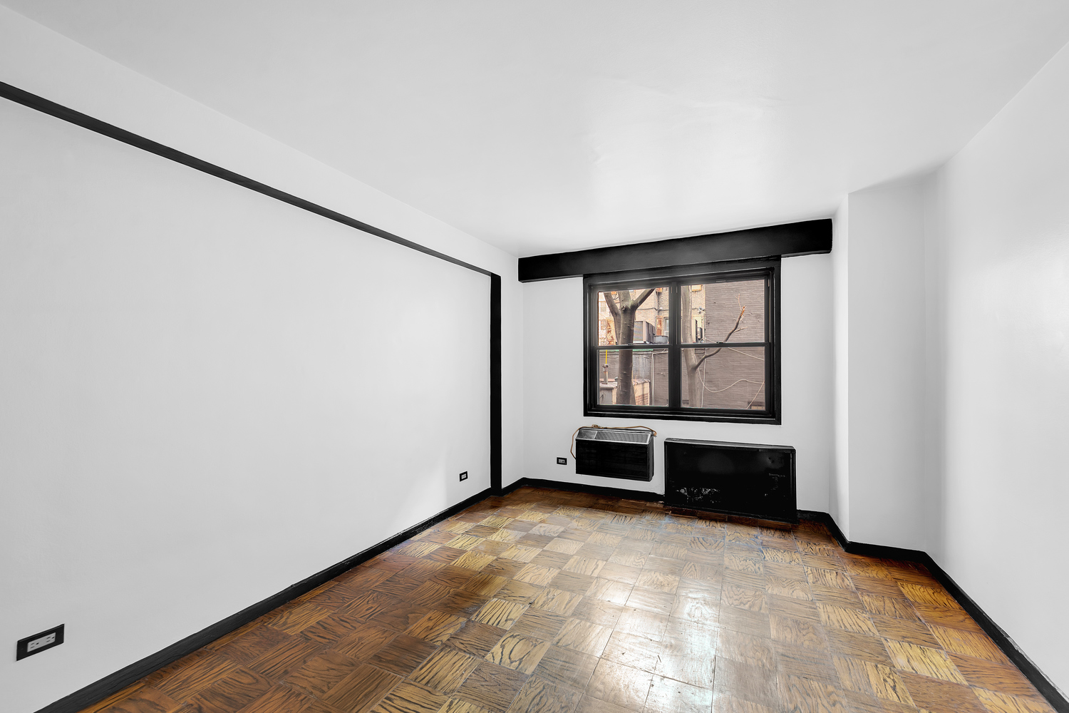 31 Jane Street, Unit 2H Manhattan, NY 10014 - Photo 10 of 14