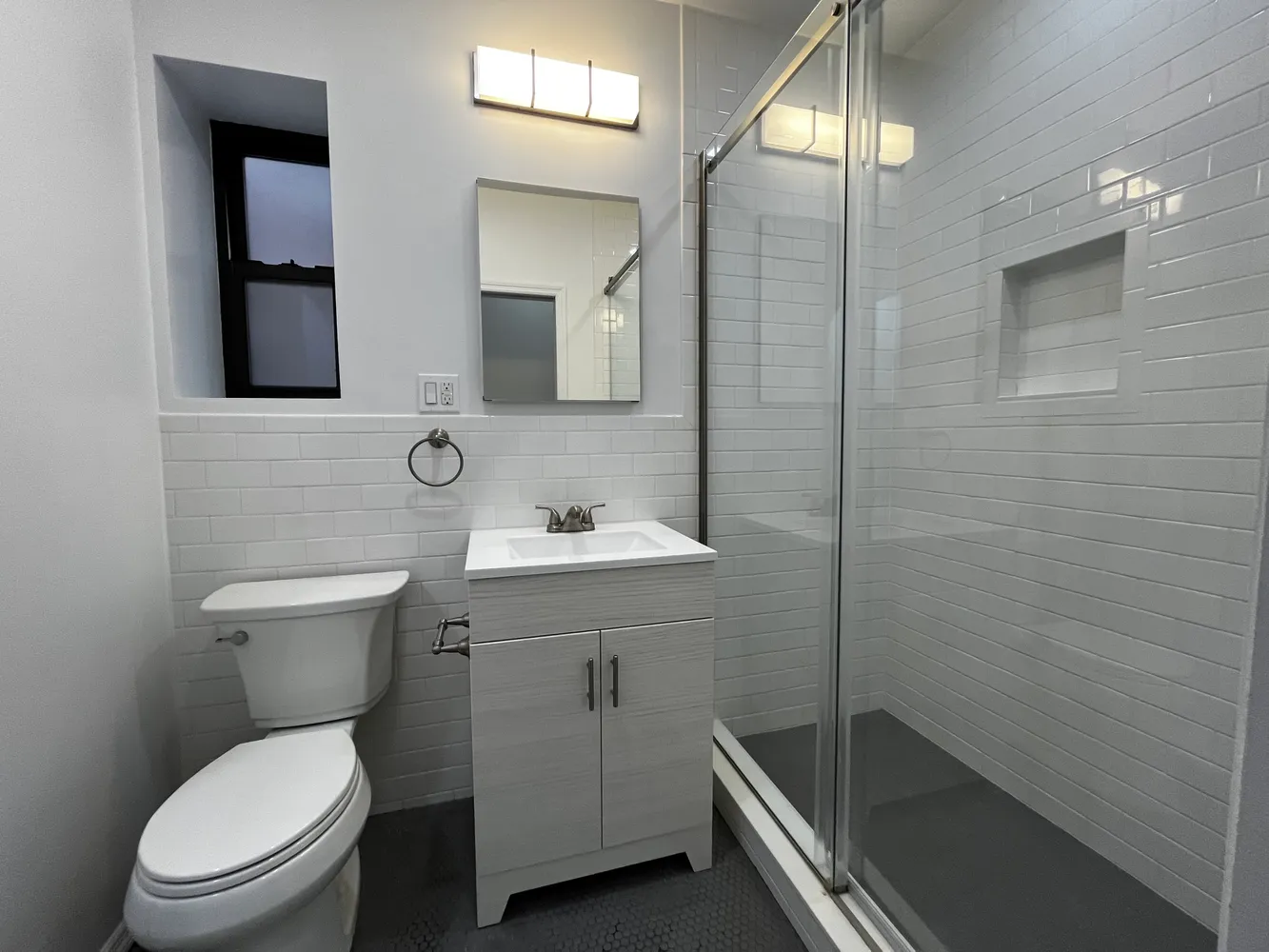 $3,200 | 4706 5th Avenue, Unit 3R | Sunset Park